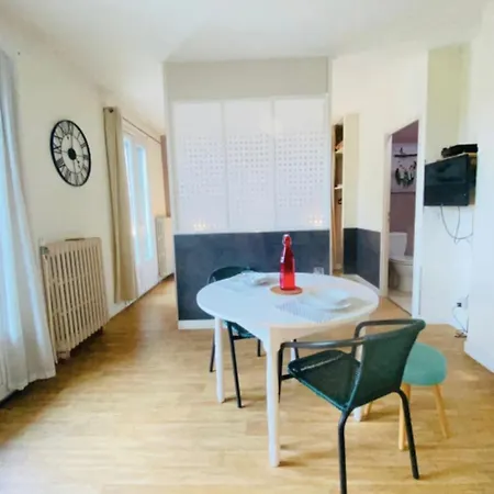Cosy Studio Just A Stone's Throw From The Old Town *