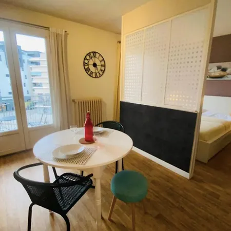 Cosy Studio Just A Stone's Throw From The Old Town * Annecy